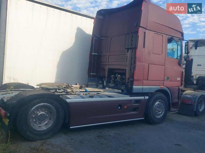 Тягач DAF XF 105 2010 в Хмельницькому