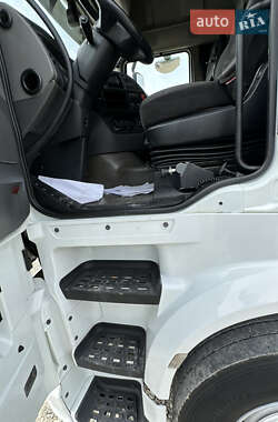 Тягач DAF XF 106 2015 в 