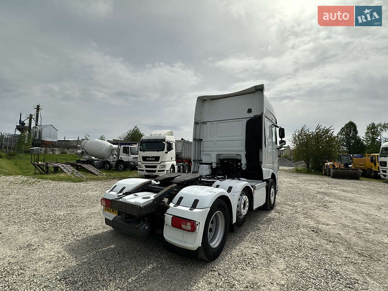 Тягач DAF XF 106 2015 в Бучачі
