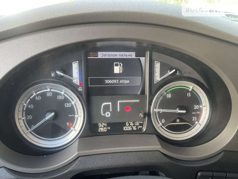 Тягач DAF XF 106 2015 в Хусті