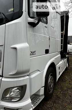 Тягач DAF XF 106 2014 в Ужгороді