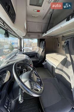 Тягач DAF XF 106 2015 в 