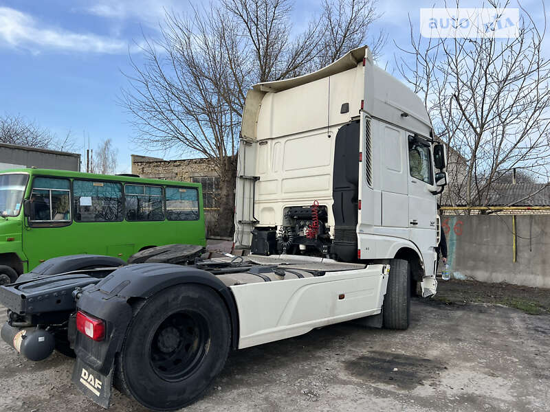 Тягач DAF XF 106 2014 в Ровно