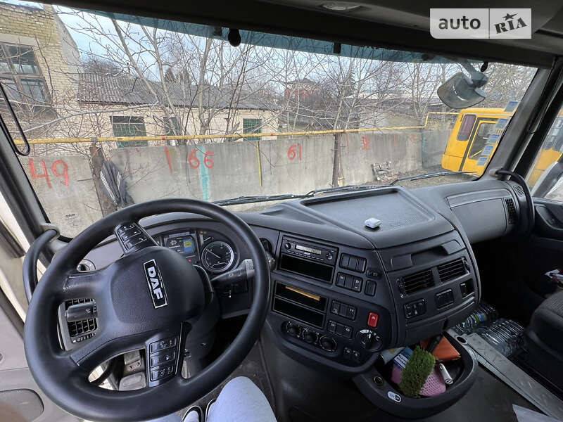 Тягач DAF XF 106 2014 в Ровно