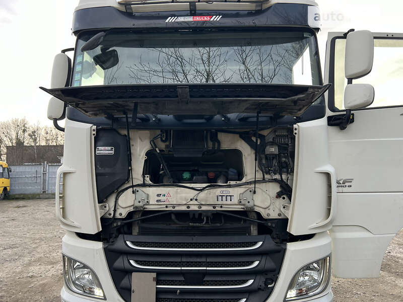 Тягач DAF XF 106 2014 в Ровно