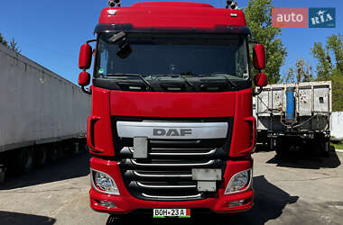 Тягач DAF XF 106 2015 в Киеве