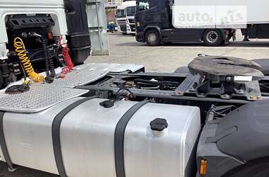 Тягач DAF XF 106 2016 в 