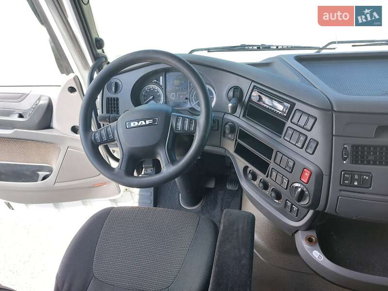Тягач DAF XF 106 2015 в Макарове