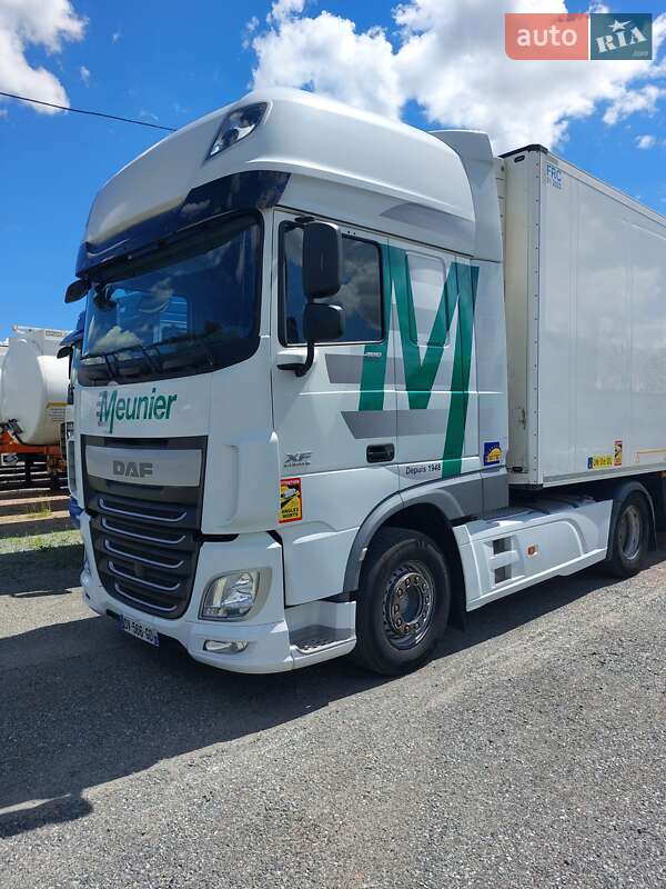 Тягач DAF XF 106 2015 в Макарове