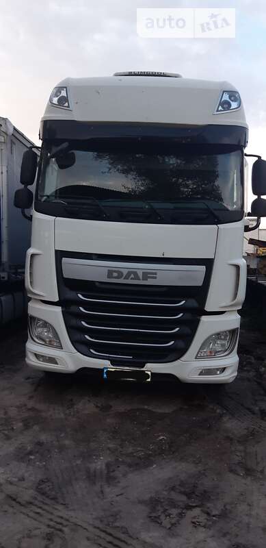 Тягач DAF XF 106 2015 в Дніпрі