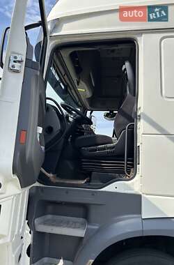 Тягач DAF XF 106 2016 в 