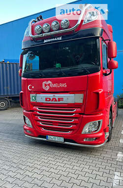 Тягач DAF XF 106 2017 в Долине