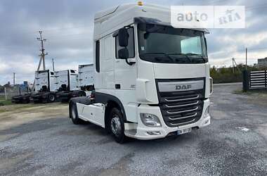 Тягач DAF XF 106 2015 в Радехове