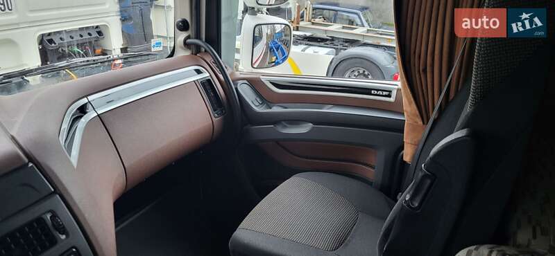 Тягач DAF XF 106 2015 в Одессе
