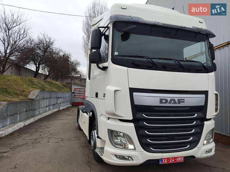 Тягач DAF XF 106 2017 в Ровно