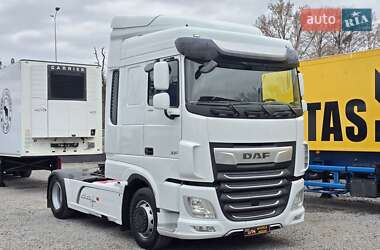 Тягач DAF XF 106 2017 в 