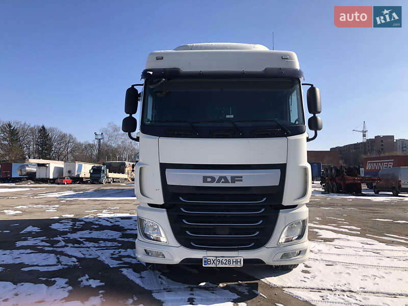 Контейнеровоз DAF XF 106 2014 в 
