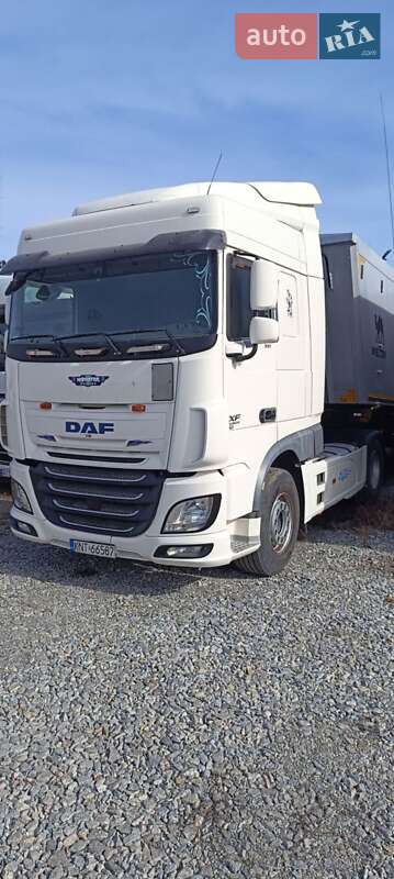 Тягач DAF XF 106 2016 в 