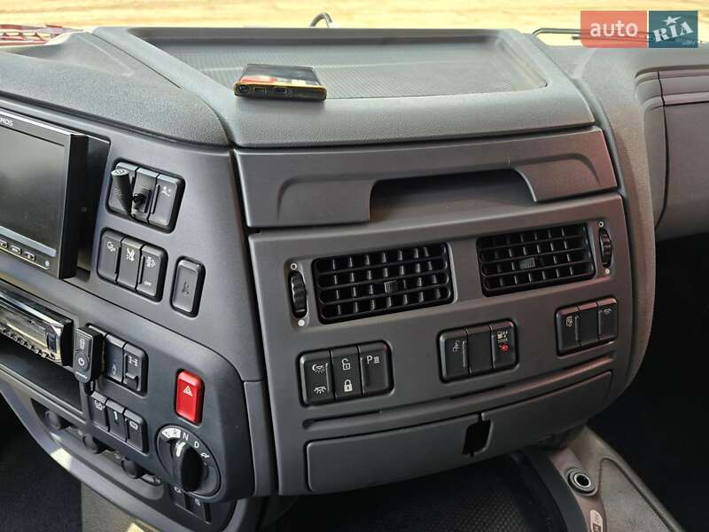Тягач DAF XF 106 2015 в Одессе