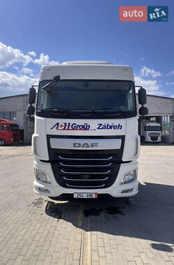 Тягач DAF XF 106 2015 в 