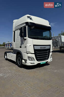 Тягач DAF XF 106 2015 в 