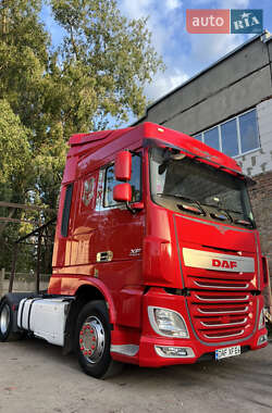 Тягач DAF XF 106 2015 в 