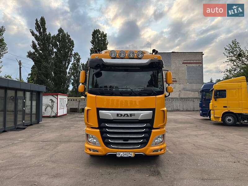 Тягач DAF XF 106 2018 в 