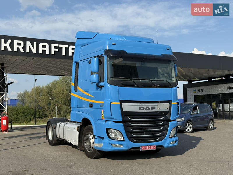 Тягач DAF XF 106 2015 в Дубно