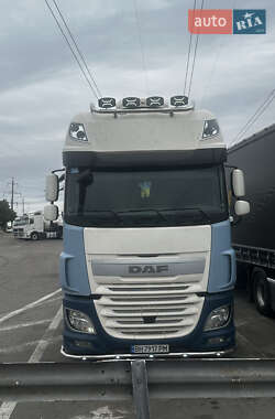 Тягач DAF XF 106 2015 в 