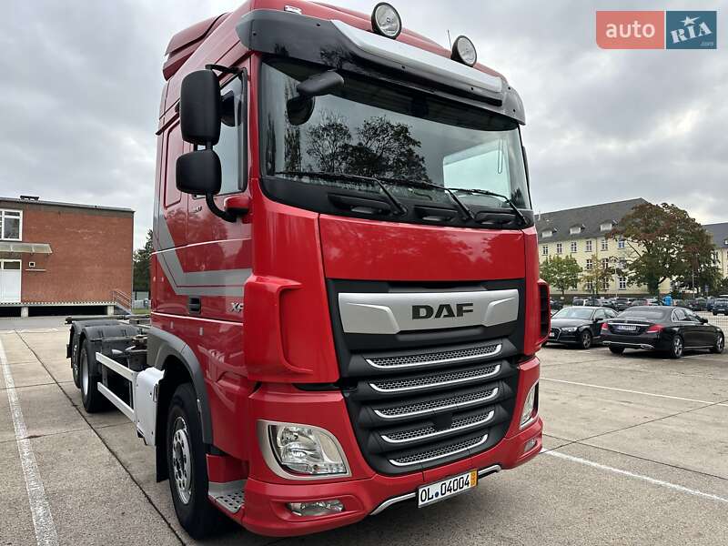 Контейнеровоз DAF XF 106 2021 в Залещиках