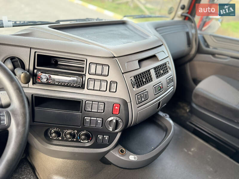 Тягач DAF XF 106 2014 в Ірпені