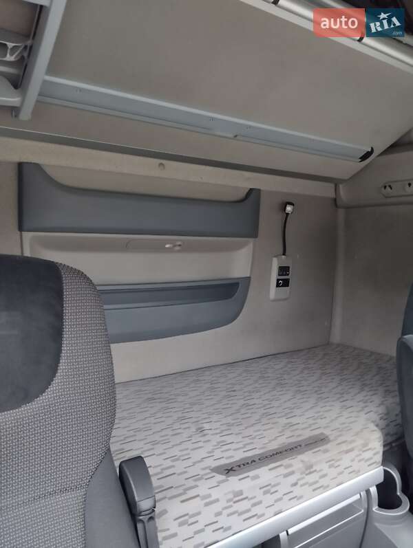 Тягач DAF XF 106 2015 в Шептицькому