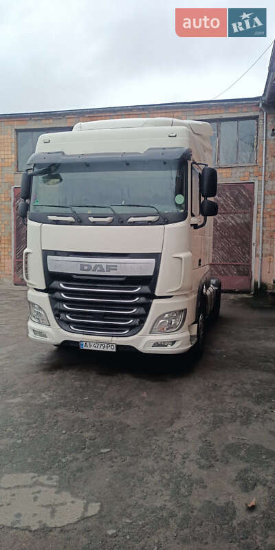 Тягач DAF XF 106 2014 в Буче