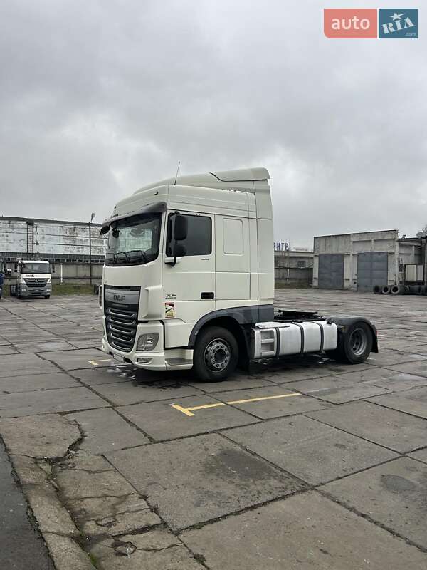 Тягач DAF XF 106 2016 в Киеве фото 12 Тягач DAF XF 106 2016 в Киеве