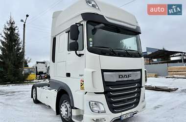 Тягач DAF XF 106 2017 в Ровно