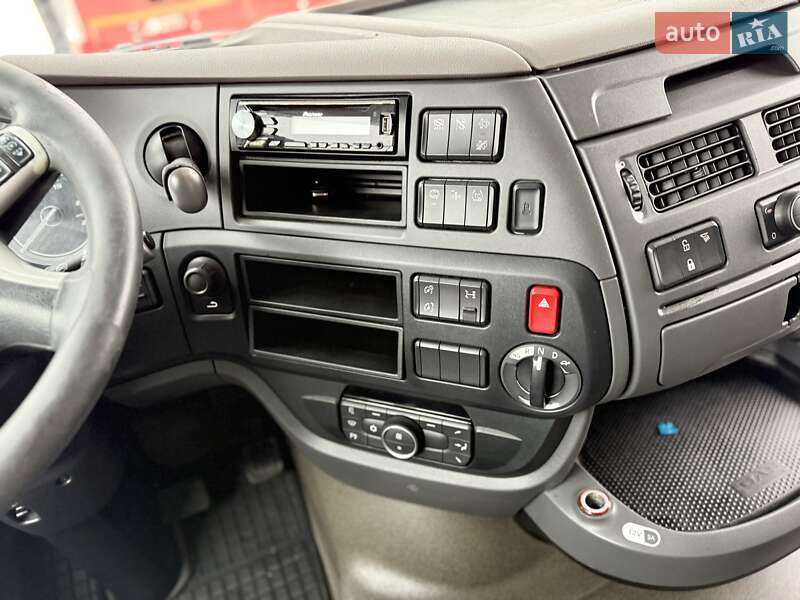 Тягач DAF XF 106 2017 в Ровно