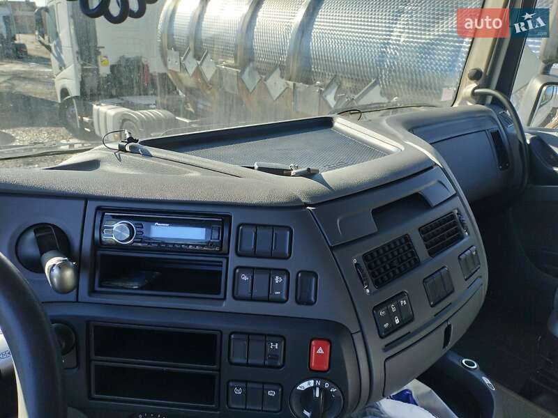 Тягач DAF XF 106 2015 в Луцке