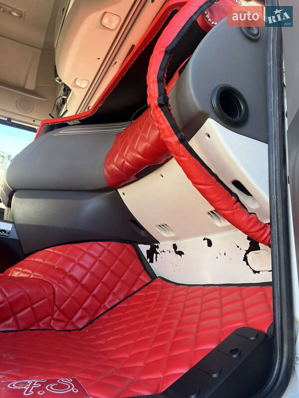 Тягач DAF XF 106 2017 в Тернополе