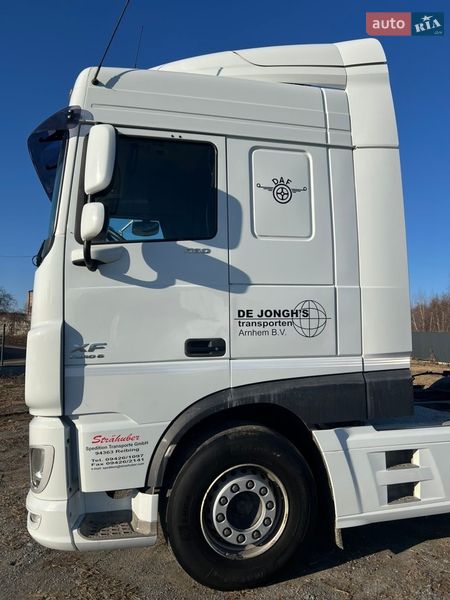 Тягач DAF XF 106 2014 в Ровно