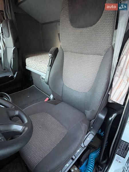 Тягач DAF XF 106 2014 в Ровно