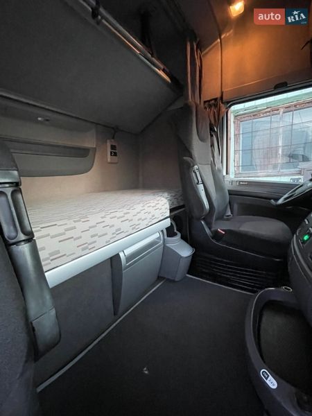 Тягач DAF XF 106 2014 в Ровно