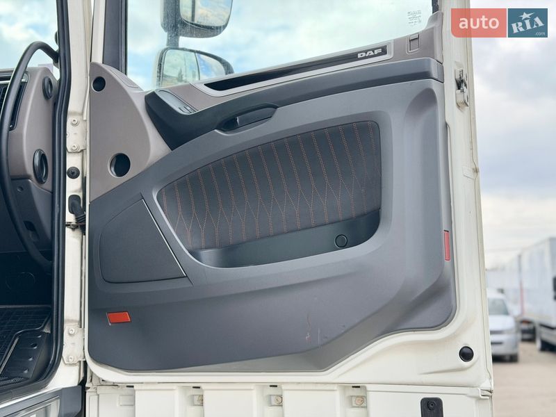 Тягач DAF XF 106 2017 в Ровно