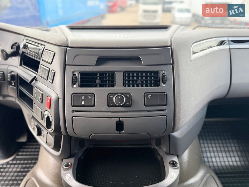 Тягач DAF XF 106 2017 в Ровно