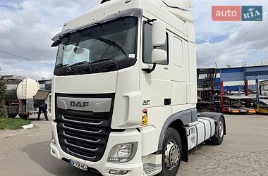 Тягач DAF XF 106 2015 в Рівному
