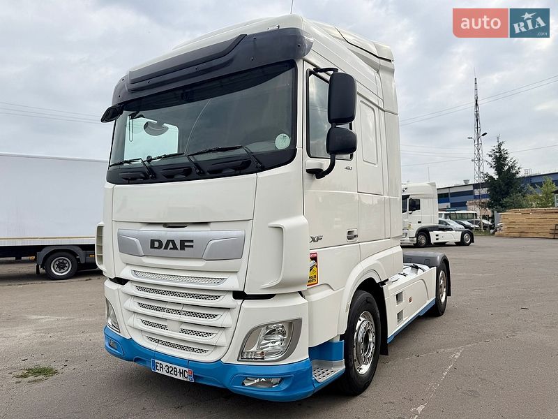 2017 DAF XF-106, VIN XLRTEH4300G175348:plate — фото 1 (autoria)