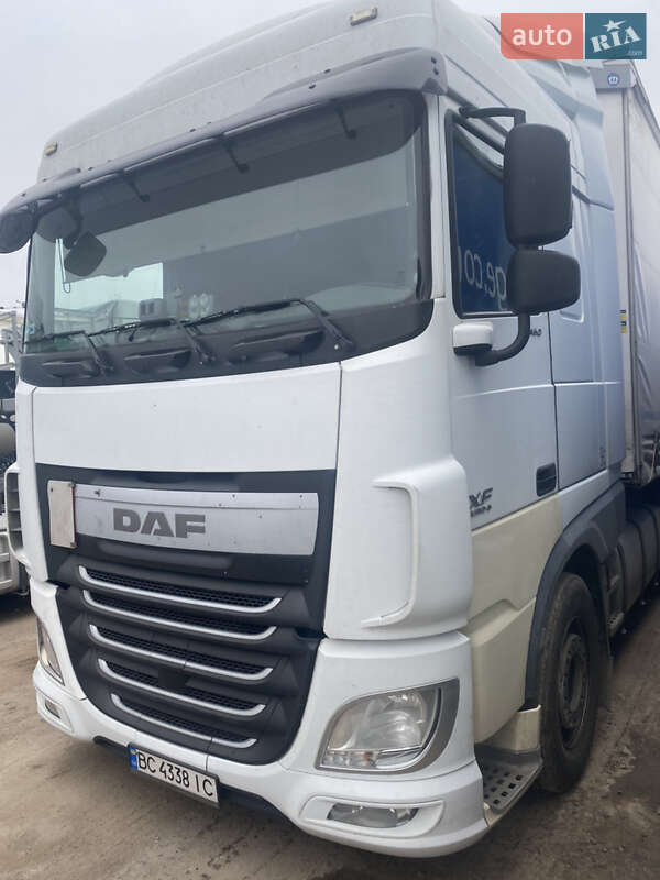 Тягач DAF XF 460 FT 2015 в Львове