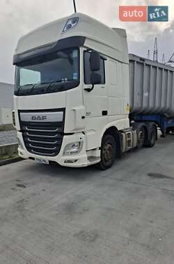 Тягач DAF XF 460 FT 2015 в Львове