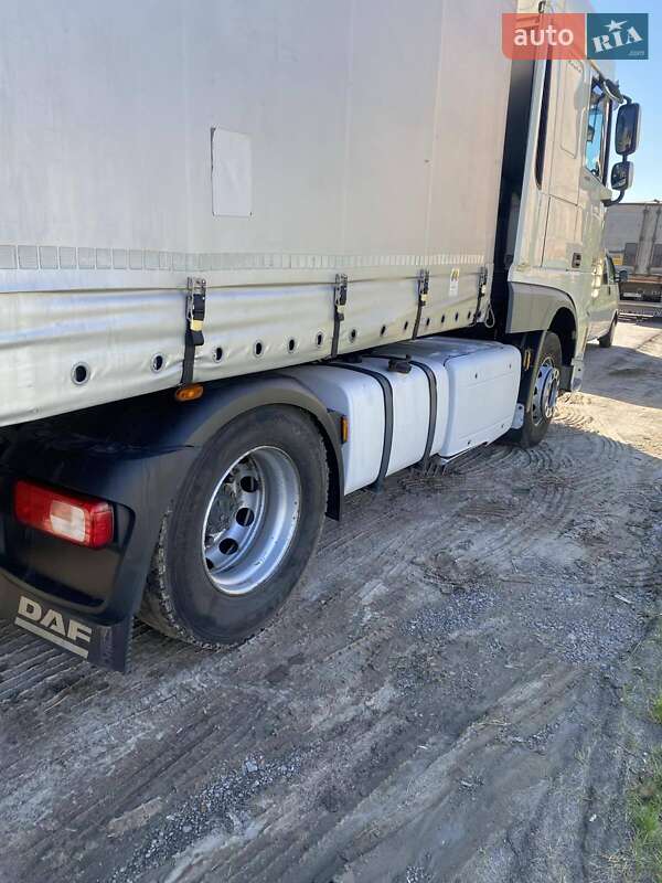 Тягач DAF XF 460 FT 2015 в Львове