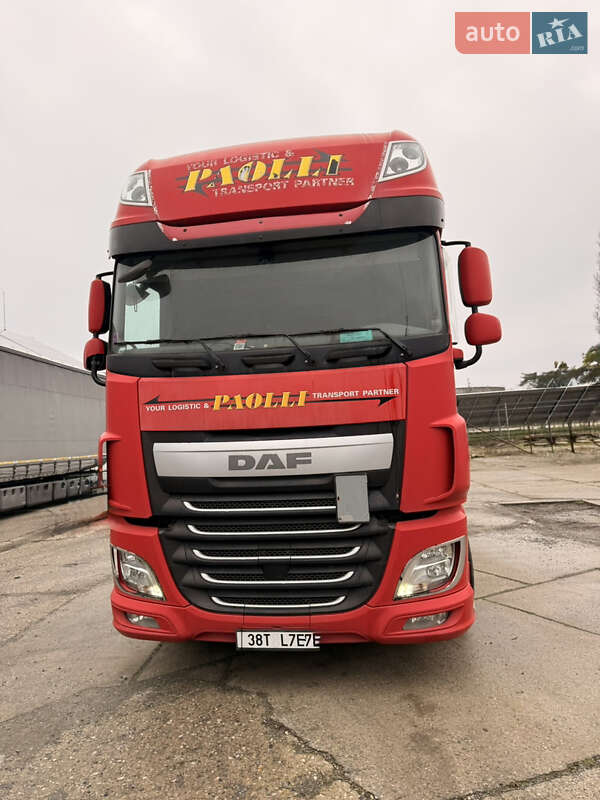 Тягач DAF XF 460 FT 2015 в Тячеве