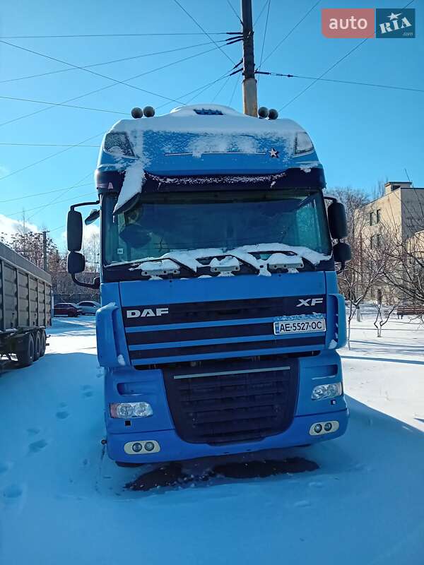 Тягач DAF XF 460 FT 2007 в Дніпрі